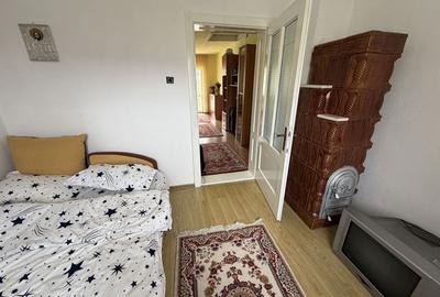 Casă cu 4 camere în Central - 6