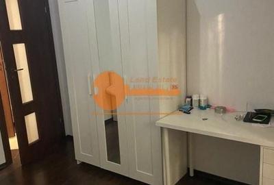 Apartament cu 4 camere semidecomandat, mobilat în Văcăresti - 7