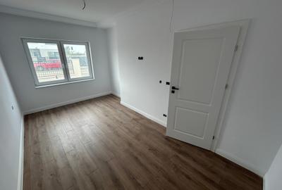 De vanzare duplex la cheie, liber, ocupabil imediat, 4 dormitoare, 3 bai - 9