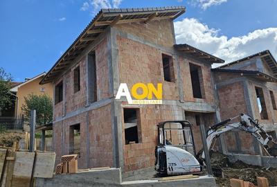 Duplex modern 121 mp utili, 4 camere, curte 315 mp, zonă liniștită - 1
