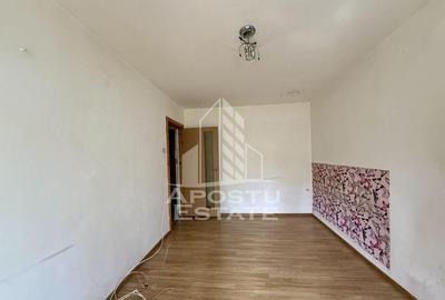 Apartament o camera, etaj intermediar, zona Badea Cartan - 4