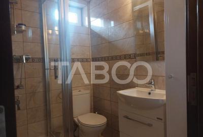 Apartament cu 5 camere decomandat, mobilat în Central - 14