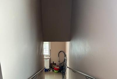 Casă individuală cu 5 camere în Gura Văii - 5