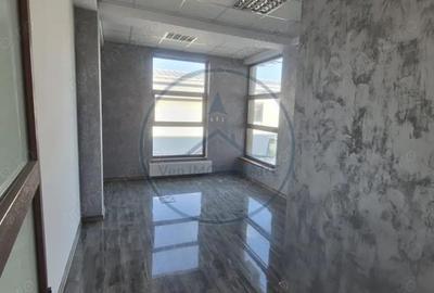 Spațiu comercial, de 180 mp, în Centura - 2