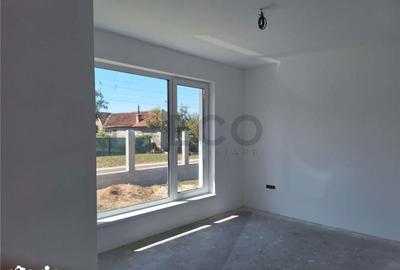 Casă cu 3 camere cu Teren 544 Mp în Oșorhei - 3