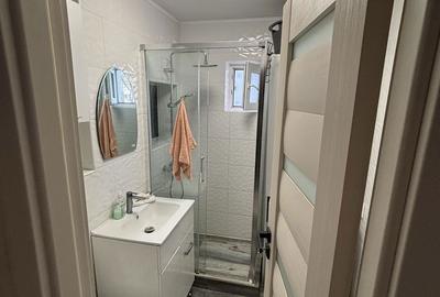 Apartament cu 2 camere decomandat în Nicolina - 1