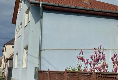 Casă cu 6 camere cu Teren 1400 Mp în Central - 6