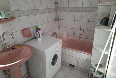 Apartament cu 2 camere decomandat în Gruia - 3