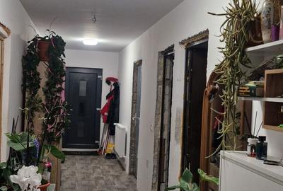 Casă cu 4 camere în Central - 4