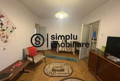 Apartament cu 3 camere semidecomandat în Rovine - 2
