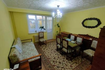 Apartament cu 3 camere decomandat, mobilat în Central - 9