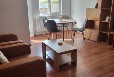 Apartament cochet 2 camere, central - zona McDonald's