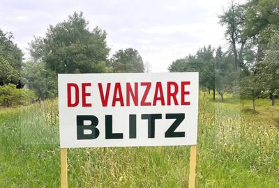 Teren de 2437 mp, în Central