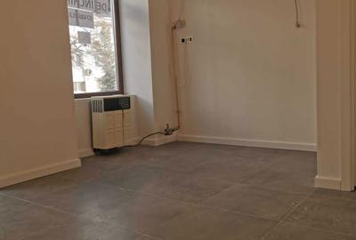 Spațiu comercial, de 22 mp, în Exterior Vest - 6