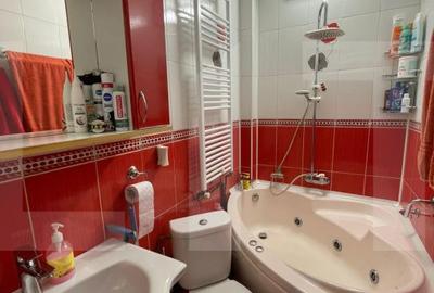 Apartament cu 2 camere decomandat în Iosefin
