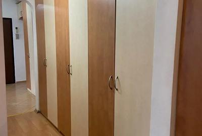 Apartament cu 3 camere decomandat în Decebal - 3