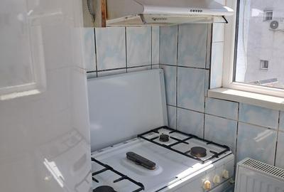 Garsonieră decomandată în Exterior Vest - 7