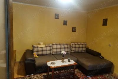 Casă cu 5 camere cu Teren 680 Mp în Km 5