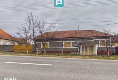 Casă cu 5 camere cu Teren 2837 Mp în Buteni - 14