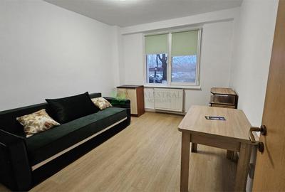 Apartament cu 3 camere decomandat în Vlahuță