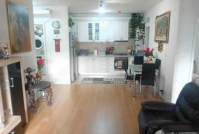 Ap 2 Cam 1 Mai 60mp bloc nou lux etaj 5 priveliste parcare boxa semimobilat luminos calduros - 15