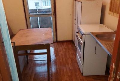 Vand Apartament 2 Camere in Rovinari - 8