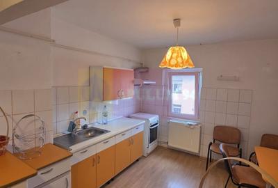 Apartament cu 2 camere semidecomandat în Turnătorie - 3