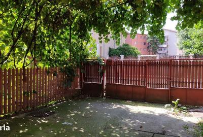 Casă cu 6 camere cu Teren 394 Mp în Micro 4 - 6