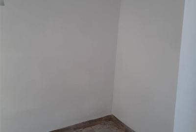 Casă cu 3 camere cu Teren 211 Mp în Dămăroaia - 6