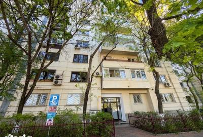 Apartament cu 2 camere decomandat, mobilat în Nerva Traian