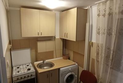 Garsonieră în Tractorul - 4