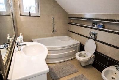 Casă individuală cu 3 camere cu Canalizare în Nord - 8