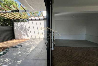 Vilă **6 camere  **451mp // Zona Iancu Nicolae - 3