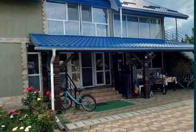 Casă cu 6 camere în Podu Iloaiei - 2