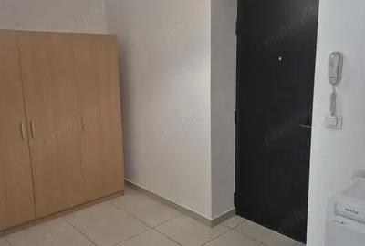 Garsonieră decomandată în Theodor Pallady