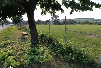 Teren de 871 mp, în Central - 2