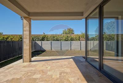 Casa / Vila cu 5 camere de vanzare - 3