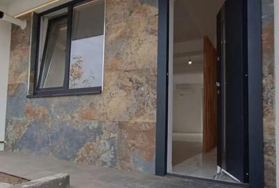 Casă cu 5 camere cu Teren 320 Mp în Domnești - 5