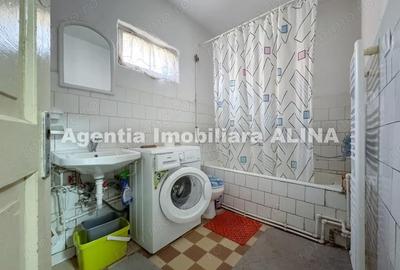 Casă cu 3 camere în Criș - 2