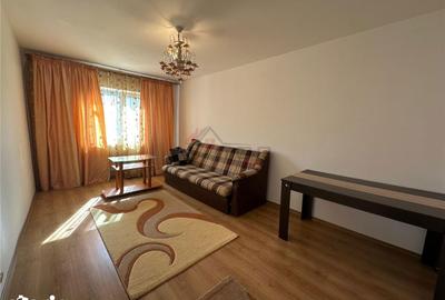 Apartament cu 3 camere decomandat în Nicolina - 9