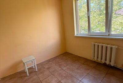 Garsonieră de vânzare – 27 mp, etaj 4/4 – Zona Gară, lângă Școala Nr. 7 - 1