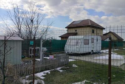 Teren de 412 mp, în Vărăști - 2