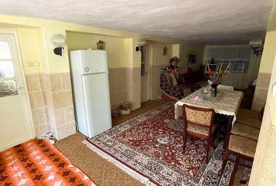 Casă cu 6 camere cu Teren 900 Mp în Limanu - 1