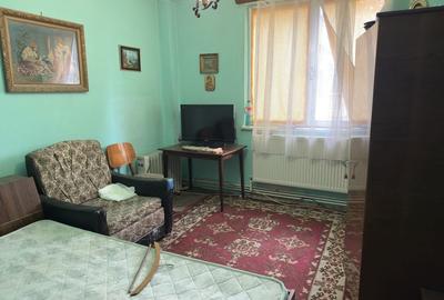 Apartament cu 2 camere nedecomandat în Central - 3