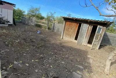 Casă cu 4 camere în Olari - 1