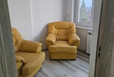 Apartament cu 3 camere semidecomandat, mobilat în Pescărie - 3