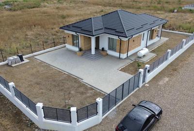 Casă individuală cu 4 camere cu Teren 574 Mp în Exterior Nord - 1