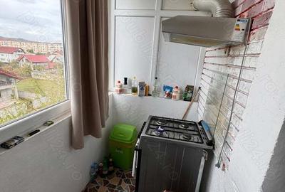 Apartament 3 camere decomandat mobilat etaj3 - 8