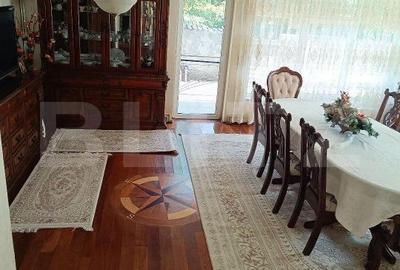 Casă cu 6 camere cu Teren 300 Mp în Central - 10