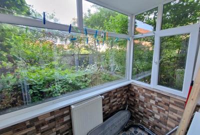 Apartament cu 2 camere semidecomandat în 9 Mai - 10